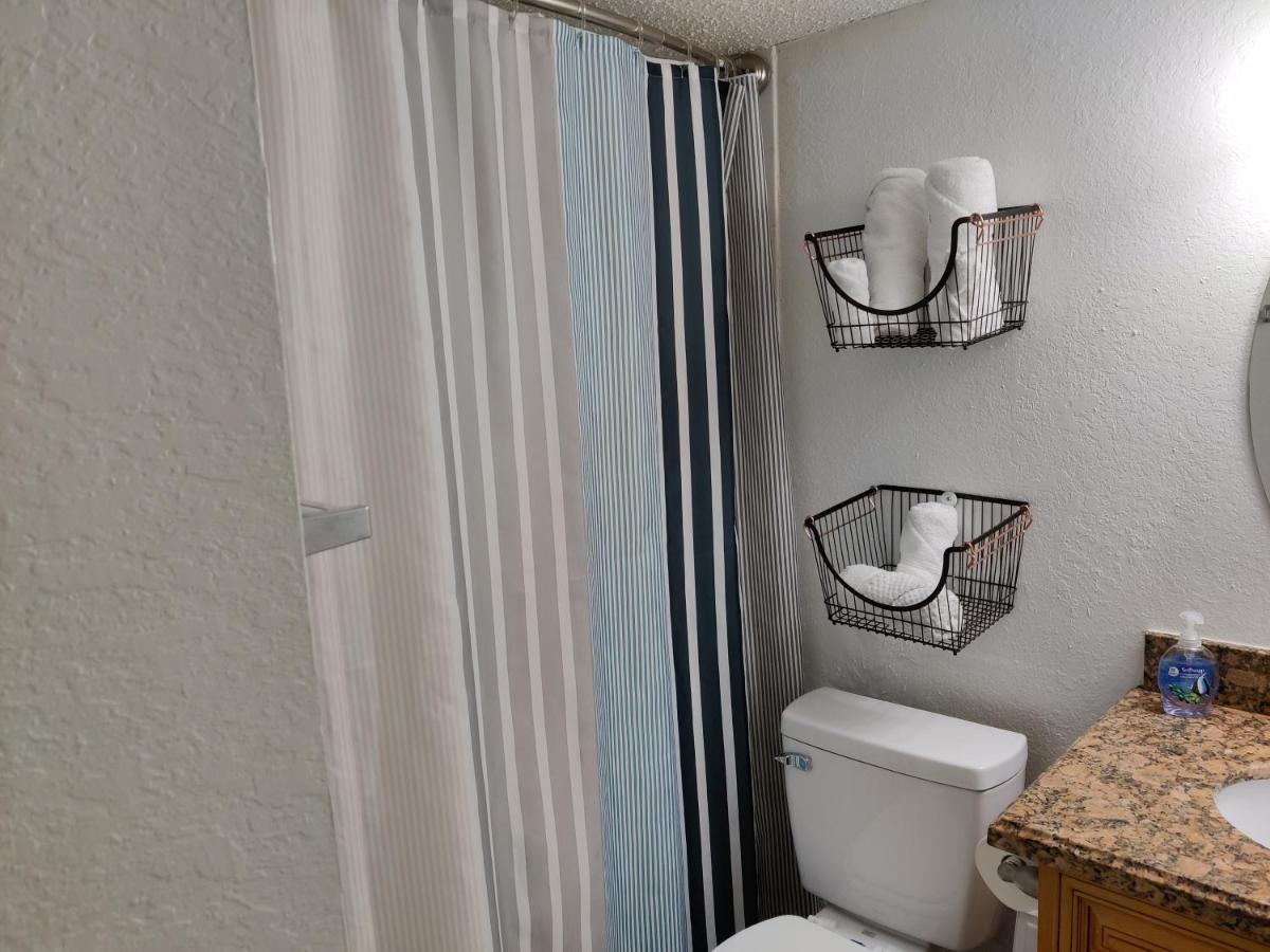 Centauri Vacation Rentals Beautiful 2-Bedroom Condo, Near All Orlando Attractions, Free Parking & Wi-Fi, King Bed מראה חיצוני תמונה